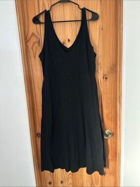 a new day Black V-Neck Midi Dress